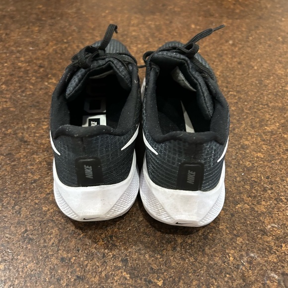 Nike Pegasus Running Shoes Excellent Condition! - Picture 4 of 4